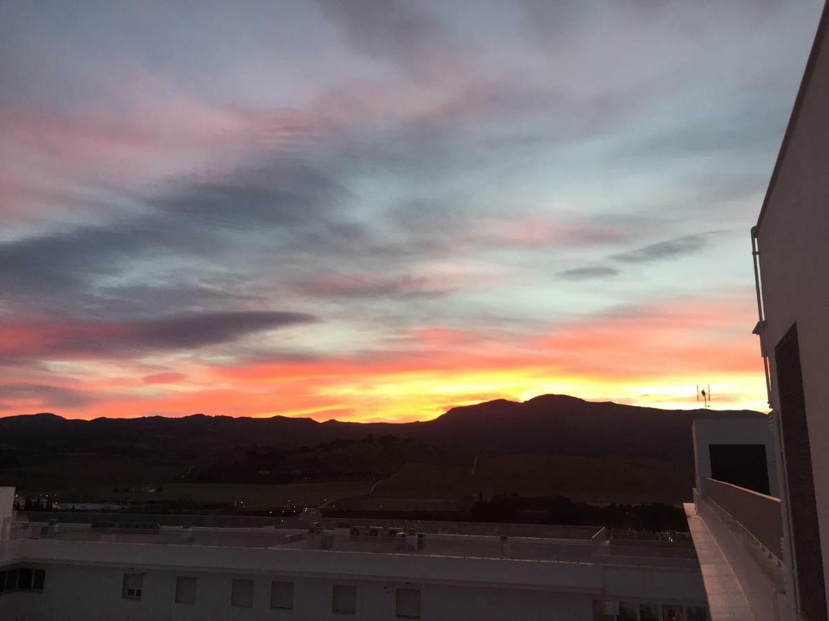 Atico Rilque, Apartamentos Independientes Con Jacuzzi Privado Y Terraza En Ronda Eksteriør bilde